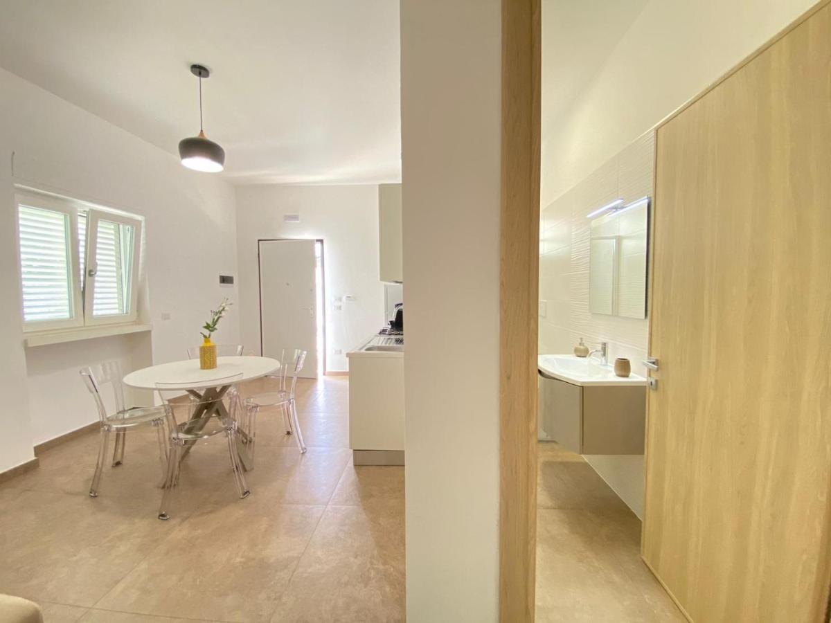 Giaro' Apartments ปอร์โตเชซาเรโอ ภายนอก รูปภาพ