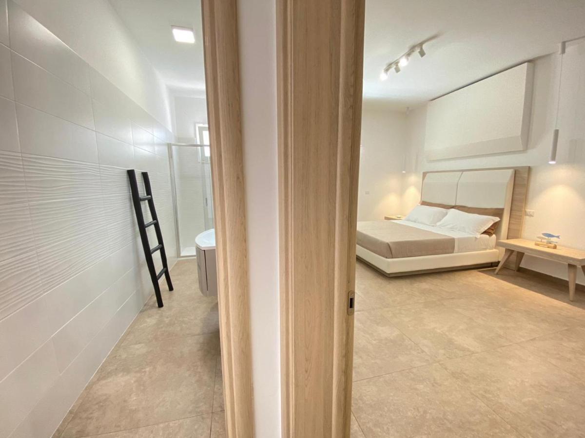 Giaro' Apartments ปอร์โตเชซาเรโอ ภายนอก รูปภาพ