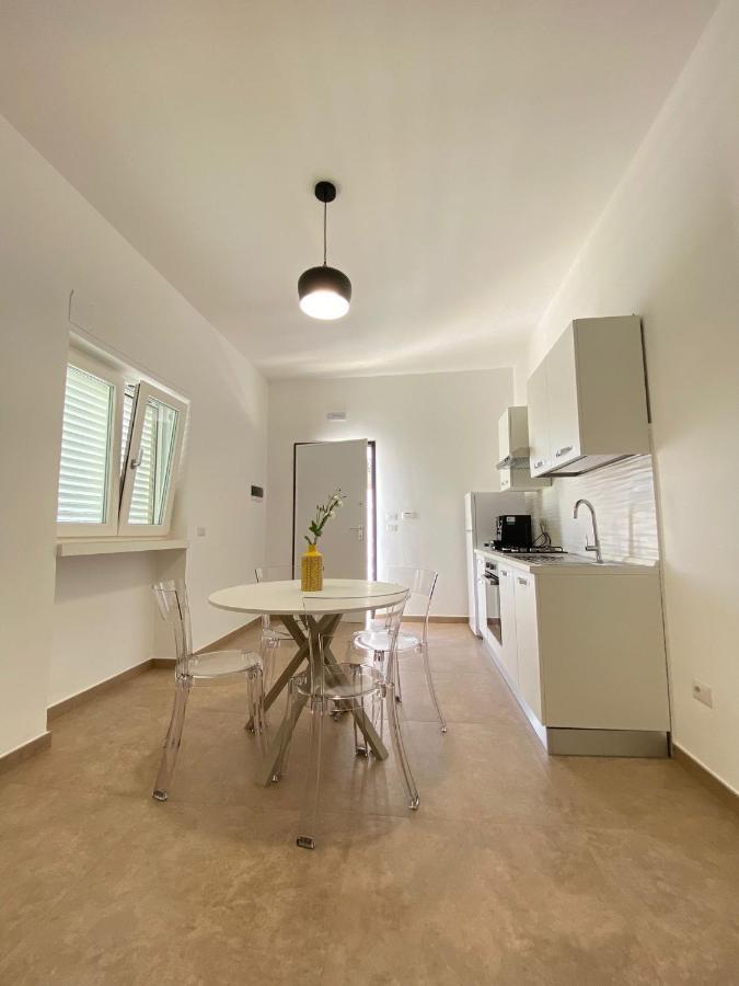 Giaro' Apartments ปอร์โตเชซาเรโอ ภายนอก รูปภาพ